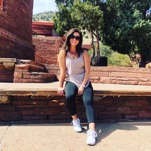 Meet your Posher, Britta